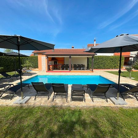 Villa Antonci-18, Pool, 3 Houses, Jacuzzi, Private Territory Antonci  Luaran gambar