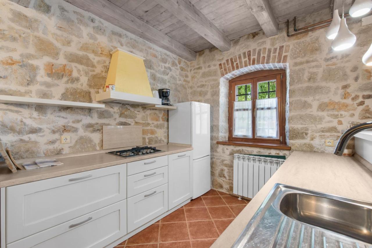 Villa Antonci-18, Pool, 3 Houses, Jacuzzi, Private Territory Antonci  Luaran gambar