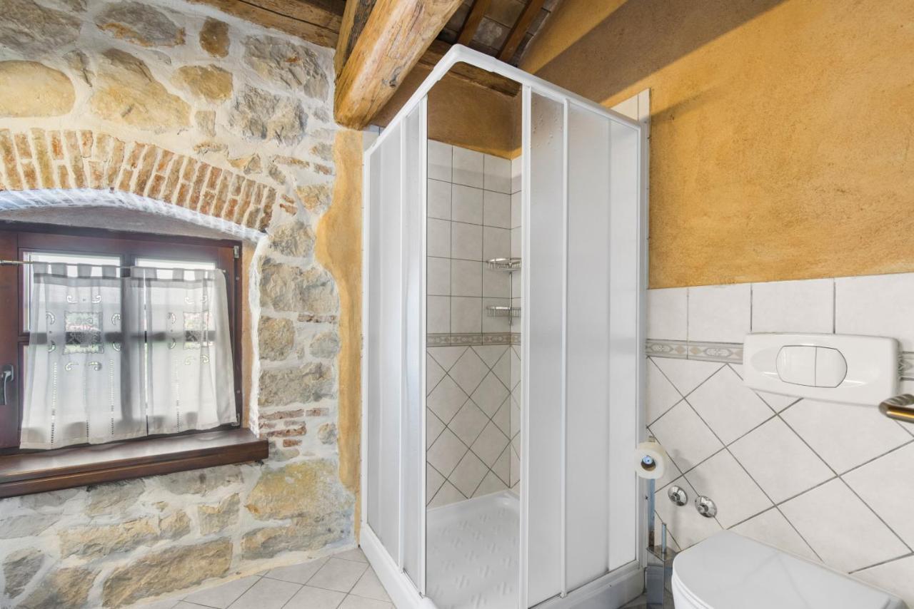 Villa Antonci-18, Pool, 3 Houses, Jacuzzi, Private Territory Antonci  Luaran gambar